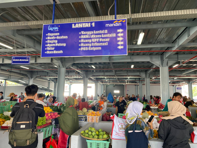 Pasar Pasir Gintung yang berada di Jalan Pisang, Pasir Gintung, Kecamatan Tanjung Karang Pusat, Bandar Lampung. | Foto: Sinta Yuliana/Lampung Geh