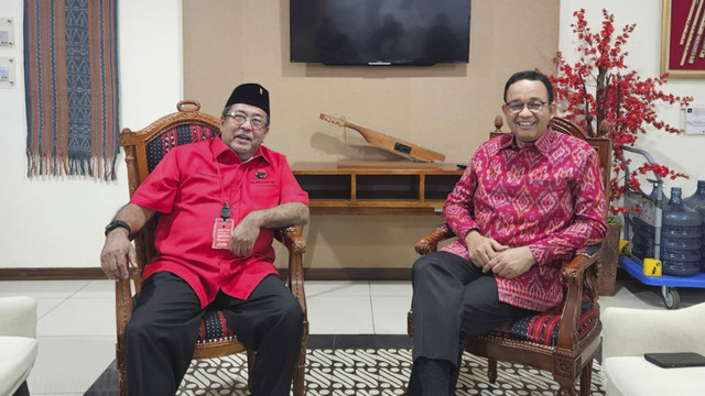 Anies Baswedan dan Rano Karno bertemu di kantor DPP PDIP, Menteng, Jakarta, Senin (26/8/2024). Foto: Dok. Istimewa