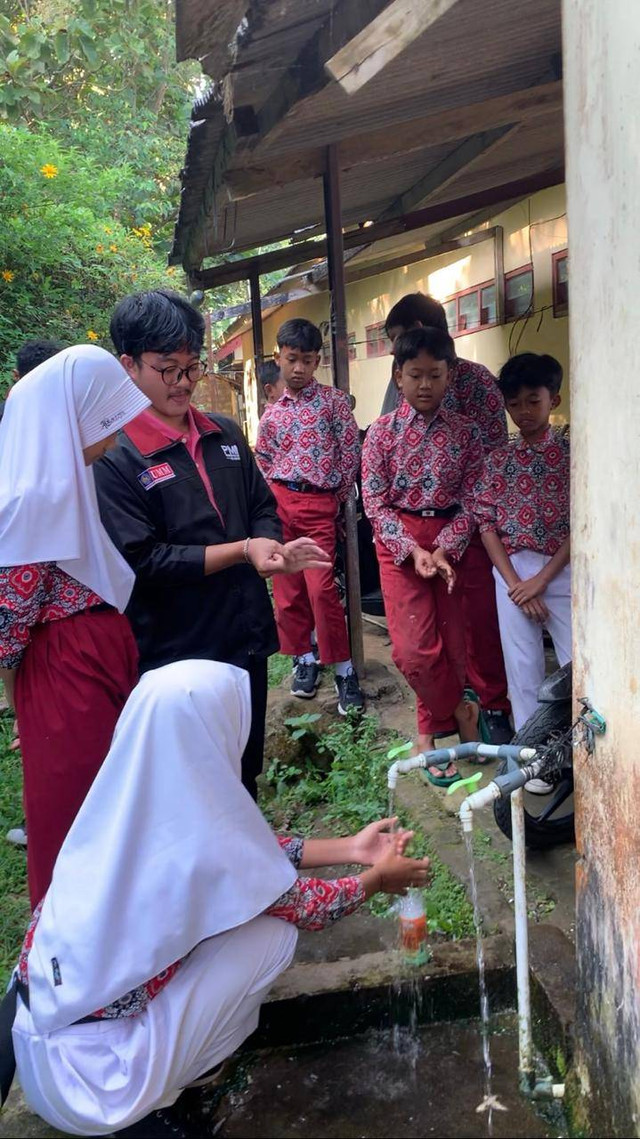 praktik langsung setelah materi diberikan