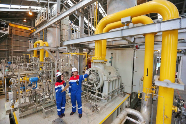 Pegawai subholding gas PT Pertamina (Persero), PT Perusahaan Gas Negara Tbk atau PGN. Foto: PGN