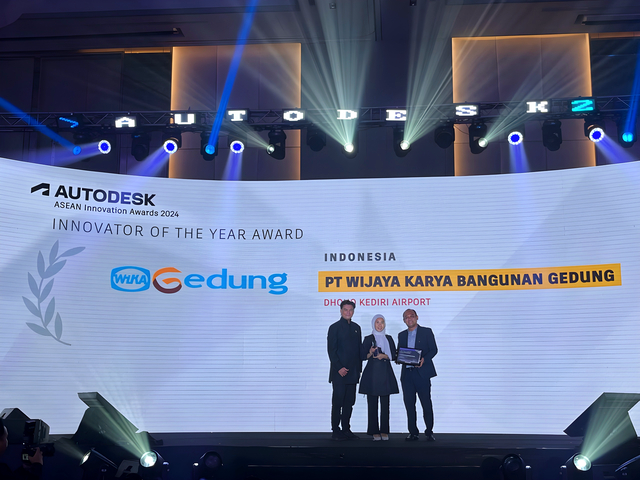 PT Wijaya Karya Bangunan Gedung Tbk. (WEGE) berhasil meraih penghargaan Grand Winner Innovator of the Year Award di ajang Autodesk ASEAN Innovation Award 2024 di Hotel Hilton, Kuala Lumpur. Senin (26/8/2024). Foto: Dok. Wijaya Karya