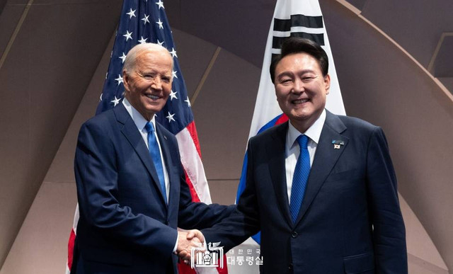 Presiden Biden dan Presiden Yoon dalam pertemuan bilateral AS dan Korsel (Sumber: Ministry of Foreign Affair Republic of Korea)