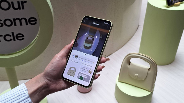 Fitur Galaxy AI Circle to Search di Samsung Galaxy A55 dan A35.  Foto: Habib Allbi Ferdian/kumparan