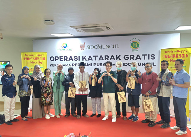 Program Operasi Katarak Gratis Sido Muncul untuk 200 penderita katarak di Rumah Sakit Umum (RSU) Hermina Bogor, pada Selasa (27/8). Foto: kumparan