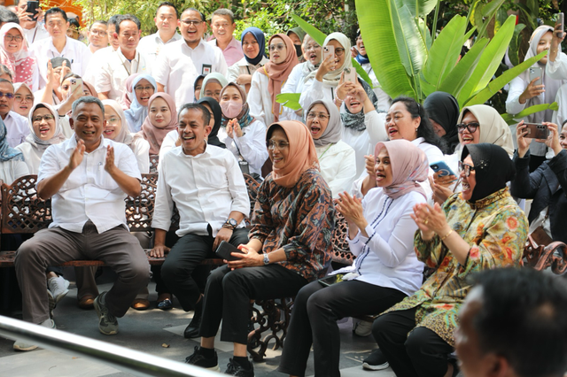  Profil Tri Rismaharini. Foto: kumparanNews