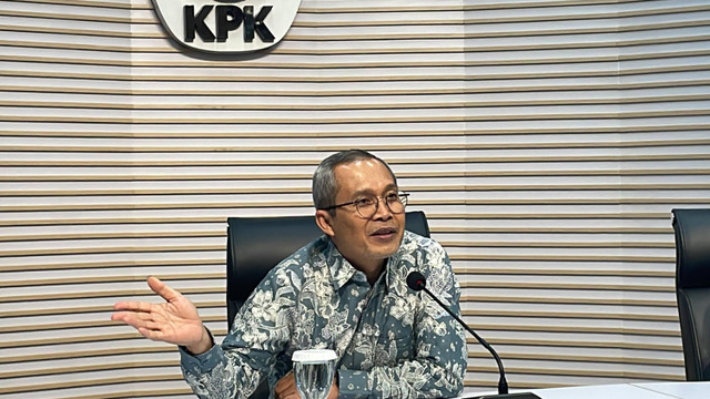 Wakil Ketua KPK Alexander Marwata di Ruang Konferensi Pers Gedung Merah Putih KPK, Jumat (30/8/2024). Foto: Fadhil Pramudya/kumparan