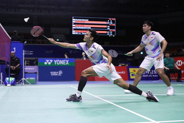 Daniel Marthin dan Muhammad Shohibul Fikri di Korea Open 2024. Foto: PBSI