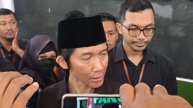 Dekan FK Undip dr Yan Wisnu. Foto: Intan Alliva Khansa/kumparan