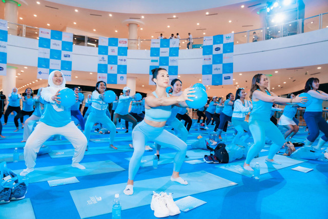 Pocari Sweat menyelenggarakan IONATION 2024 Workout and Music Festival yang berlangsung di Beach City International Stadium, Ancol, Jakarta, pada 31 Agustus 2024. Foto: Pocari Sweat