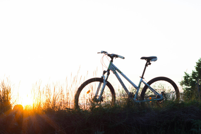 Ilustrasi Sepeda roadbike Thrill terbaik di bawah 10 juta. Sumber: Pexels/Vadim B