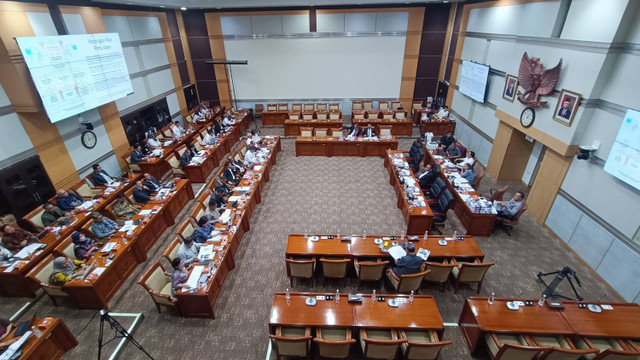 Rapat dengar pendapat Komisi III DPR RI dengan KPK di gedung nusantara 2, Jakpus, Selasa (3/9/2024). Foto: Thomas Bosco/kumparan