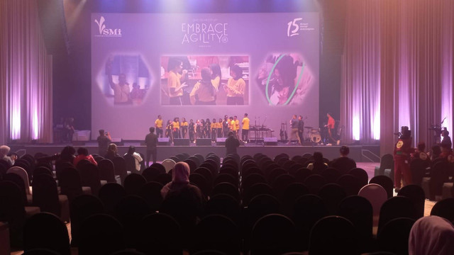 PT Sarana Multi Infrastruktur (Persero) atau PT SMI menggelar town hall meeting bertema Embrace Agility di The Ballroom Djakarta Theater, Selasa (30/7)