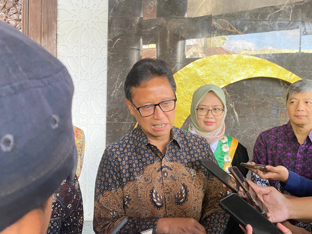 Menteri Kesehatan Budi Gunadi Sadikin saat berada di UNISA Yogyakarta, Rabu (4/9). Foto: Resti Damayanti/Pandangan Jogja