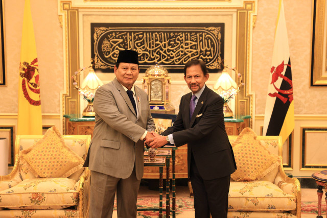 Presiden terpilih sekaligus Menhan Prabowo Subianto bertemu Sultan Hassanal Bolkiah di Brunei Darussalam, Kamis (5/9/2024). Foto: Dok. Istimewa