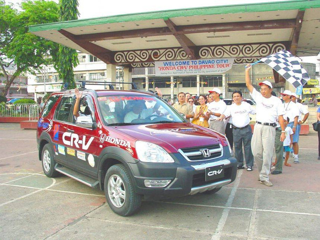 Honda CR-V generasi kedua di Filipina. Foto: Autoindustriya