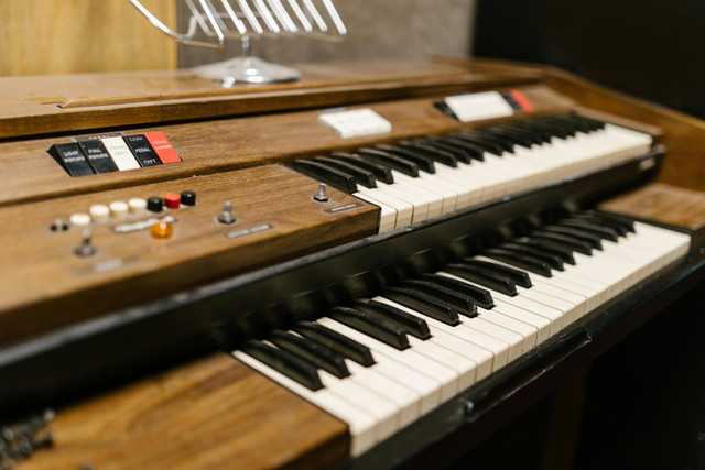 Ilustrasi perbedaan piano dan organ, Foto: Pexels/RDNE Stock project