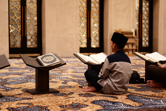 Lomba Pildacil merupakan ajang kompetisi anak-anak dalam menyampaikan ceramah tentang nilai-nilai Islam dan kehidupan Nabi Muhammad SAW. Foto: Unsplash.com