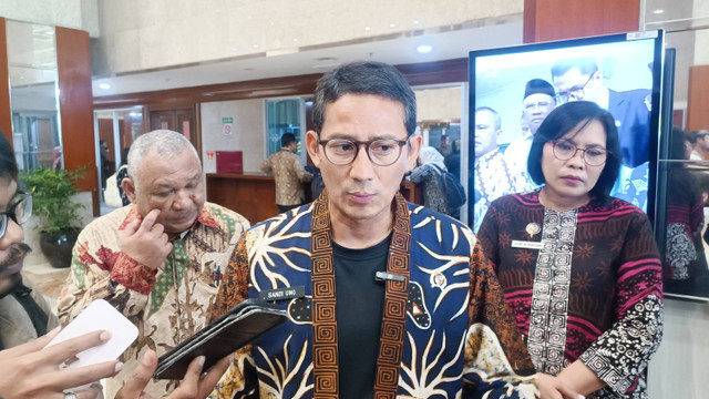 Menparekraf Sandiaga Uno saat dijumpai di kompleks parlemen, Jakpus, Jumat (6/9/2024). Foto: Thomas Bosco/kumparan