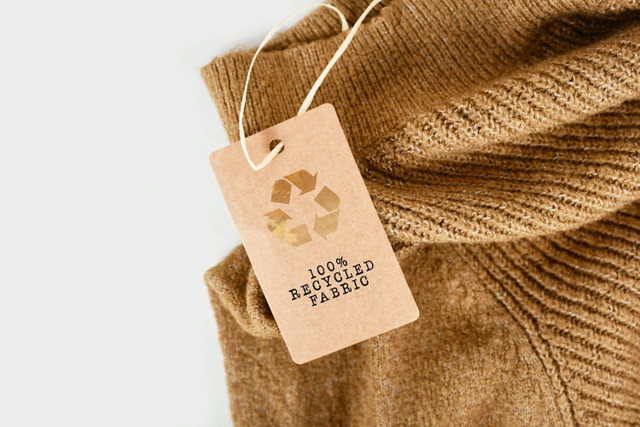 Ilustrasi sustainable fashion. Foto: Shutterstock