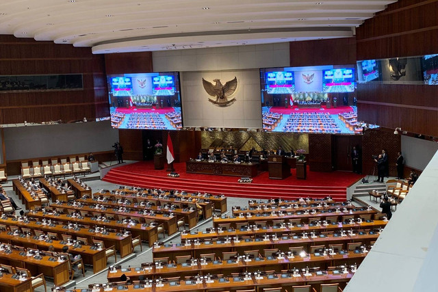 Suasana Rapat Paripurna DPR pada Selasa (10/9/2024). Foto: Luthfi Humam/kumparan