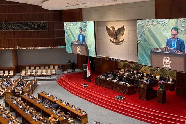 Suasana Rapat Paripurna DPR pada Selasa (10/9/2024). Foto: Luthfi Humam/kumparan