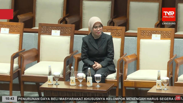 Iffa Rosita menghadiri Sidang Paripurna DPR RI, Selasa (10/9/2024). Foto: Youtube/ TVR Parlemen