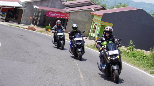 Perjalanan Tour Boemi Nusantara dengan Yamaha NMax Turbo dari Bengkulu ke Palembang. Foto: YIMM