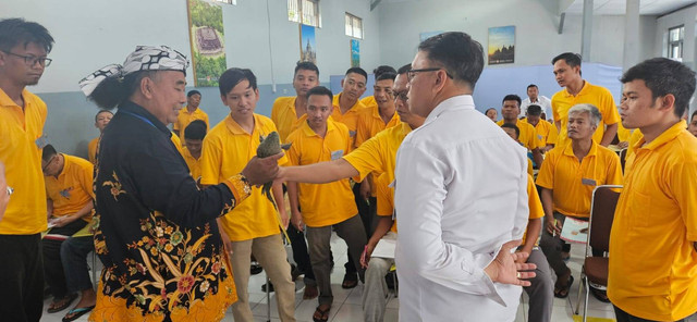 Pelatihan Katak Lembu: Narapidana Lapas Magelang Belajar Keterampilan Baru