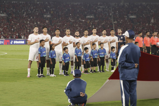 Pemain Timnas Indonesia pada pertandingan Grup C putaran ketiga Kualifikasi Piala Dunia 2026 di Stadion Gelora Bung Karno, Jakarta, Selasa (10/9/2024). Foto: Subhan Zainuri/kumparan