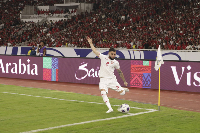 Timnas Indonesia Calvin Verdonk pada pertandingan Grup C putaran ketiga Kualifikasi Piala Dunia 2026 di Stadion Gelora Bung Karno, Jakarta, Selasa (10/9/2024). Foto: Subhan Zainuri/kumparan