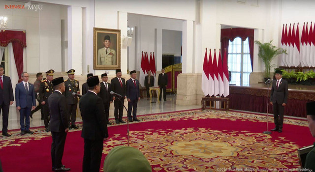 Jokowi lantik Gus Ipul jadi Mensos Foto: Dok YouTube Setpres