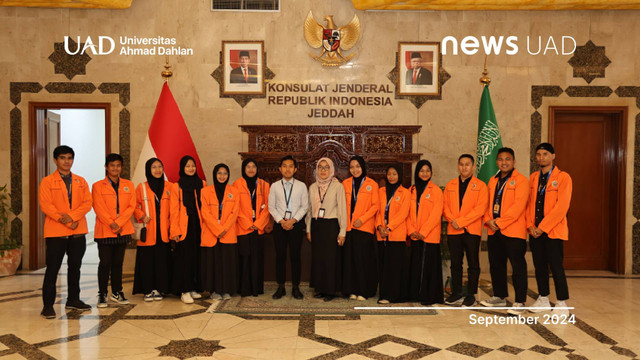 KKN Madinah Universitas Ahmad Dahlan (UAD) akhiri program kerja dengan kunjungi KJRI Jeddah (Dok. KKN Madinah UAD)