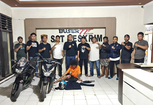 D (36) usai diringkus Tim Buser77 Polres Kendari. Foto: Dok Polisi.