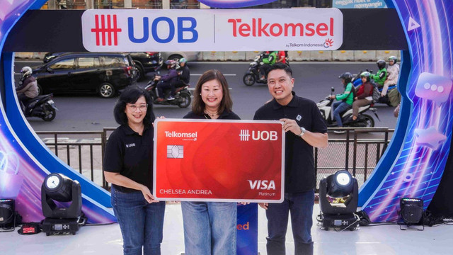 UOB Indonesia dan Telkomsel meluncurkan kartu kredit co-branded; UOB Telkomsel. Foto: Dok. Telkomsel