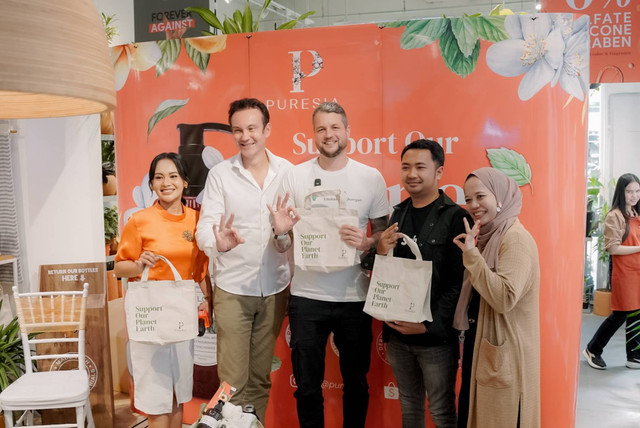 Local brand Puresia menggelar talk show bertajuk Holistic Harmony: Embrace Wellness and Sustainability with Puresia. Foto: Dok. Istimewa