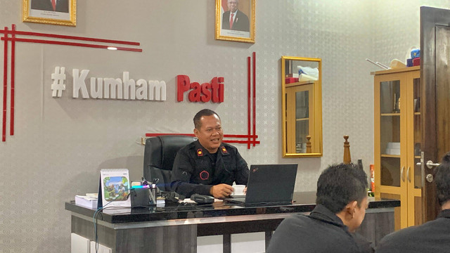 Kalapas Batu Pimpin Rapat Internal, Foto : Humas Lapas Batu