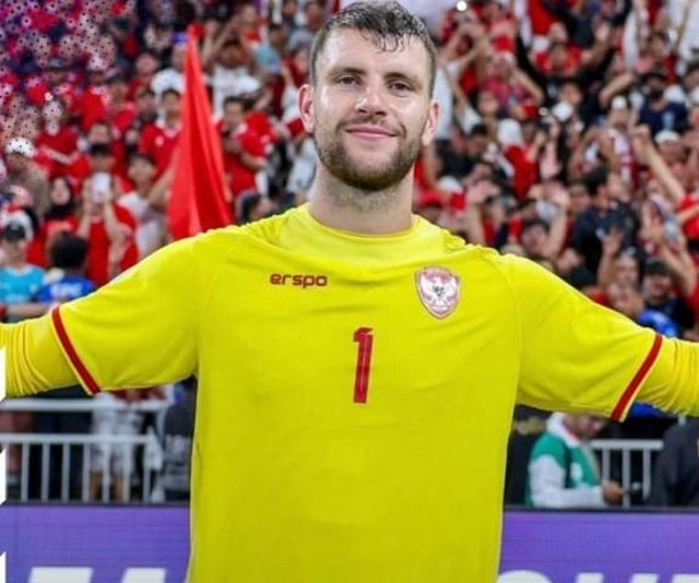 Maarten Paes, penjaga gawang anyar milik Timnas Indonesia (sumber foto: instagram @maartenpaes)