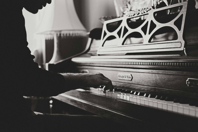 Ilustrasi cara menghafal not piano, foto: unsplash/Darius