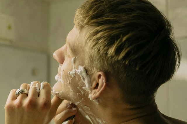 Ilustrasi rekomendasi shaving cream - Sumber: https://wwwpexels.com/@cottonbro/