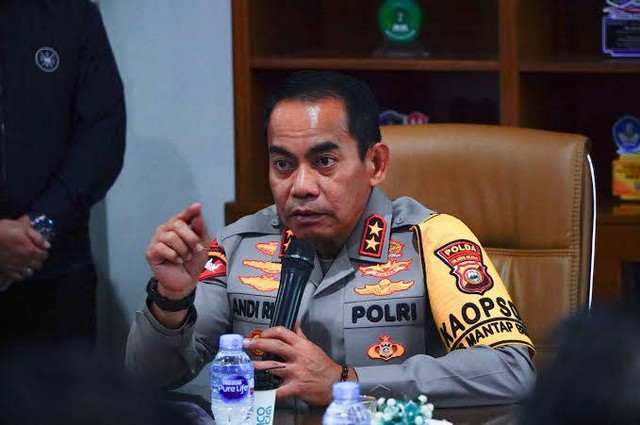 Kapolda Sulsel Irjen Andi Rian Djajadi Foto: Dok. Istimewa