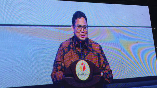 Ketua Bawaslu, Rahmat Bagja memberikan sambutan dalam acara Koordinasi Nasional Kesiapan Kepala Daerah, Menjaga Netralitas ASN pada Pemilihan Serentak Tahun 2024 di Ecovention Ancol, Jakarta Utara, Selasa (17/9/2024). Foto: Fadlan Nuril Fahmi/kumparan