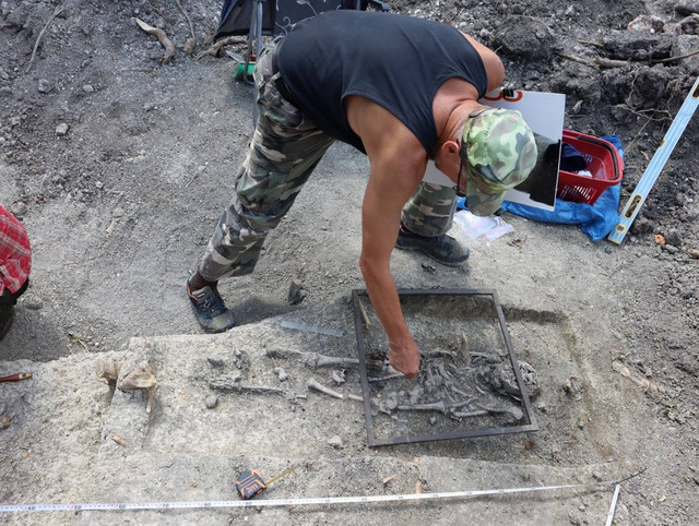 Kuburan anak vampir ditemukan di Gora Chelmska, Polandia barat luat.  Foto:  Lublin Provincial Conservator of Monuments