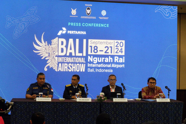 Berbagai persiapan jelang acara Bali International Airshow (BIAS) 2024 di Bandara Ngurah Rai. Foto: Sena Pratama/kumparan