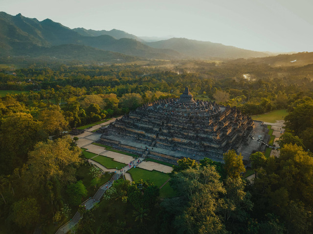 Kawasan Candi Borobudur akan ditata ulang untuk menghadirkan destinasi pariwisata kelas dunia. Foto: dok InJourney