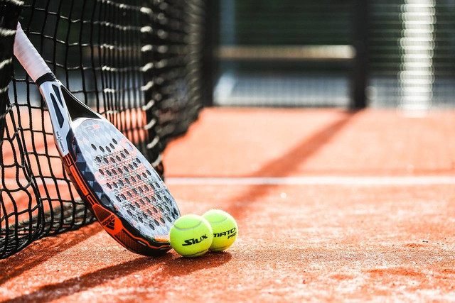 Ilustrasi jenis senar raket tenis, Foto: Pixabay/IGfotojonas