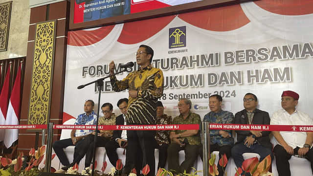 Menteri Hukum dan HAM RI, Supratman Andi Agtas saat konferensi pers di Graha Pengayoman Kemenkumham, Jakarta Selatan, Rabu (18/9/2024). Foto: Fadhil Pramudya/kumparan