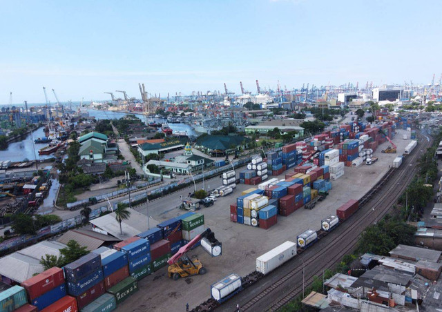 KAI Logistik eskpansi pengiriman barang ke seluruh wilayah Indonesia. Foto: KAI Logistik