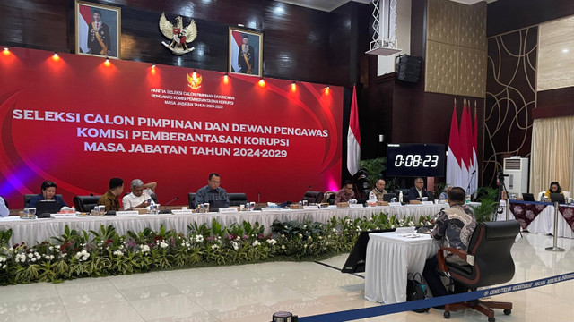 Suasana seleksi wawancara hari kedua bagi calon Dewas KPK, di Kementerian Sekretariat Negara, Jakarta Pusat, Jumat (20/9/2024). Foto: Fadhil Pramudya/kumparan