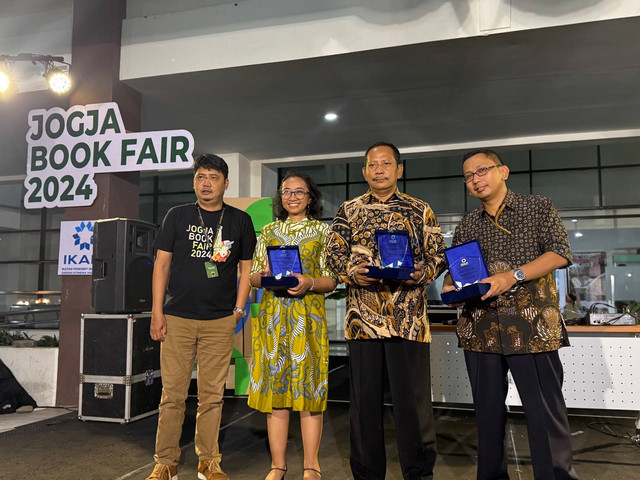 Acara penutupan Jogja Book Fair 2024, Kamis (19/9) malam. Foto: Dok. JBF 2024