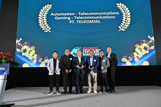 Telkomsel berhasil meraih dua penghargaan internasional dari Asian Technology Excellence Awards 2024 di Thailand. Foto: Dok. Telkomsel